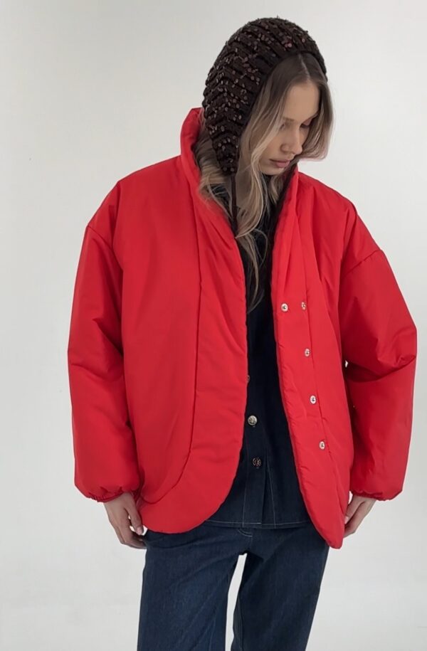 Бомбер обьемный Red